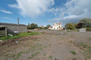 Photo 18- click for photo gallery